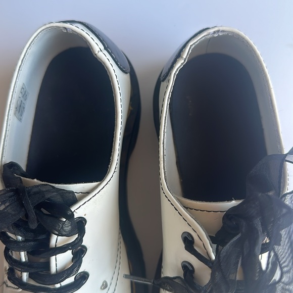 Dr. Martens White 1461 Hearts Smooth & Patent Leather Oxford Shoes Sz- - Picture 8 of 13